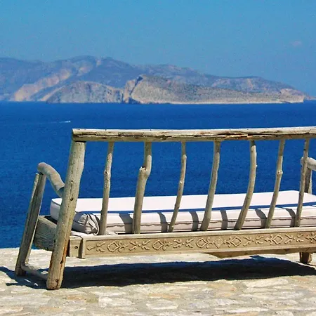 Folegandros Villas *